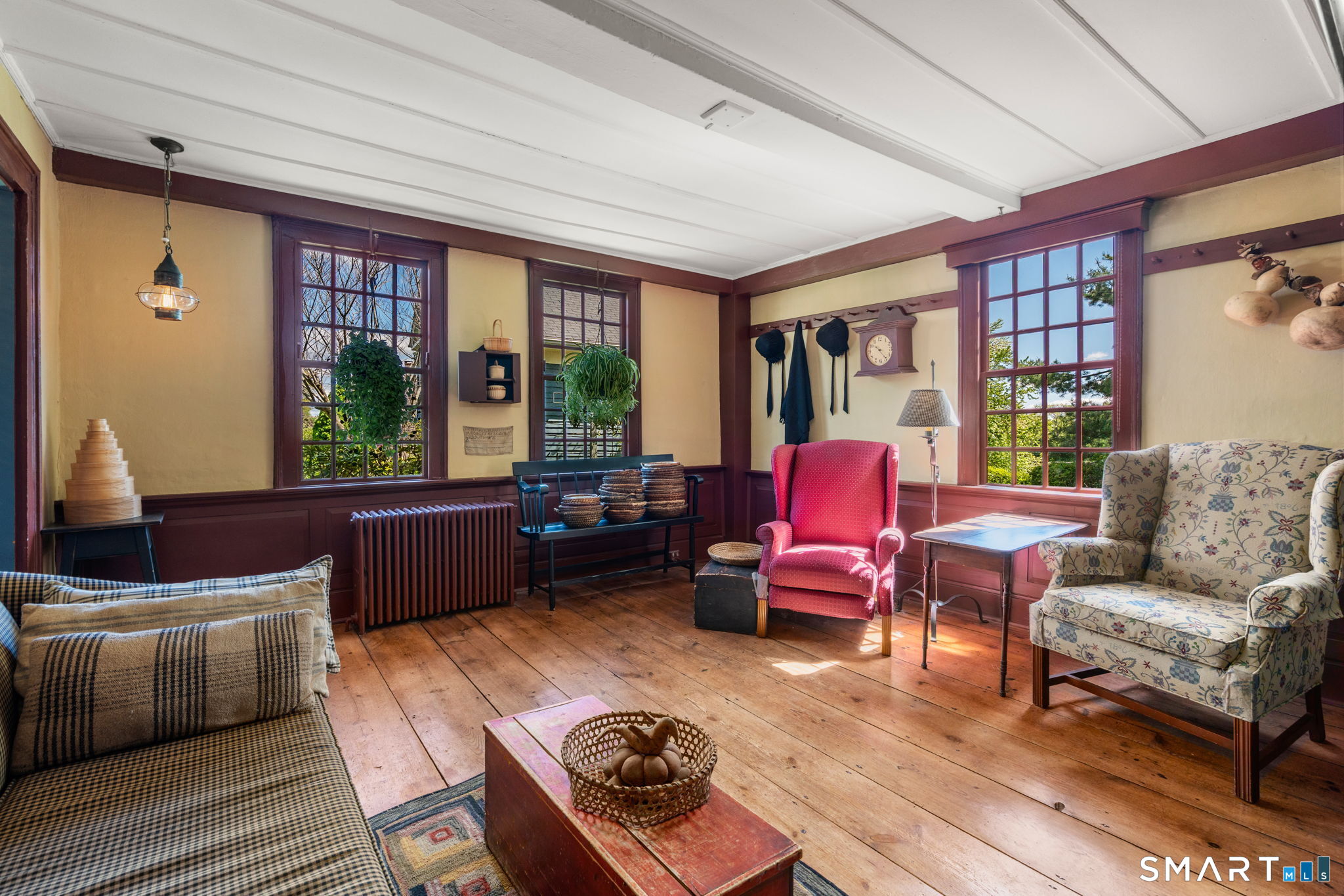 921 Thompsonville Road Suffield CT 06078