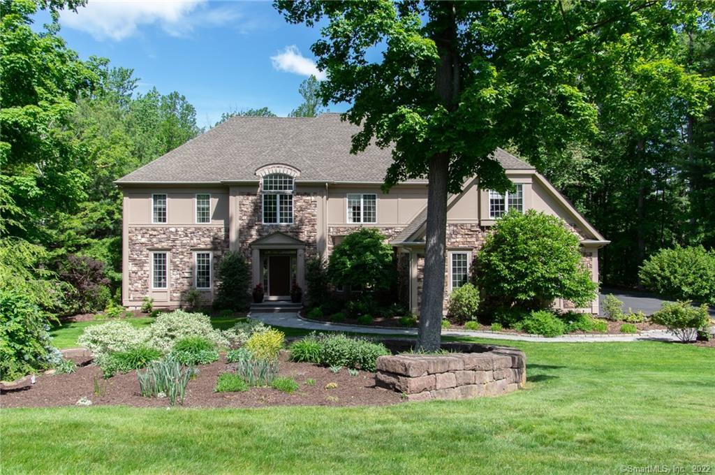 40 Pheasant Chase West Hartford CT 06117