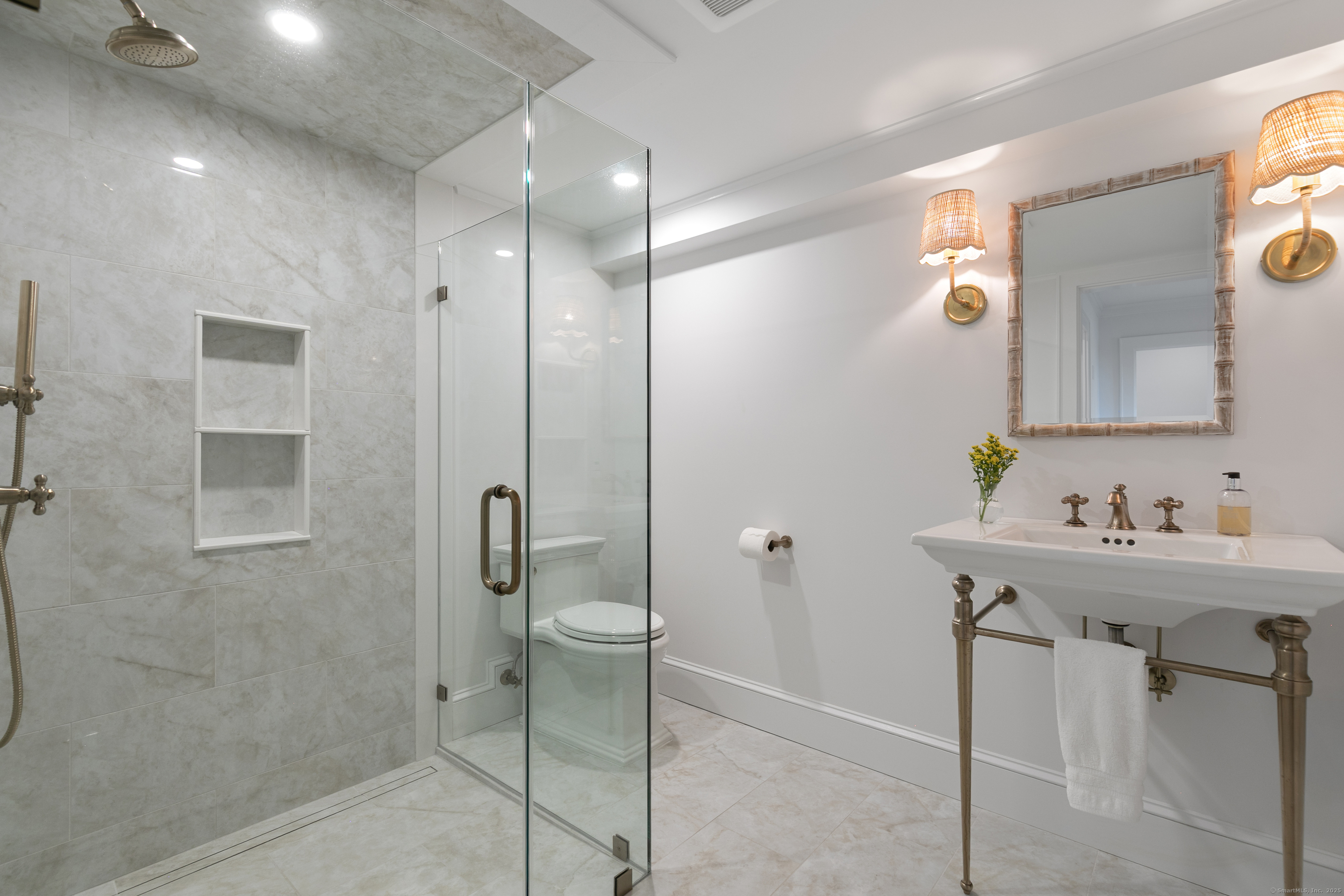 33 Thimble Farms Road Branford CT 06405