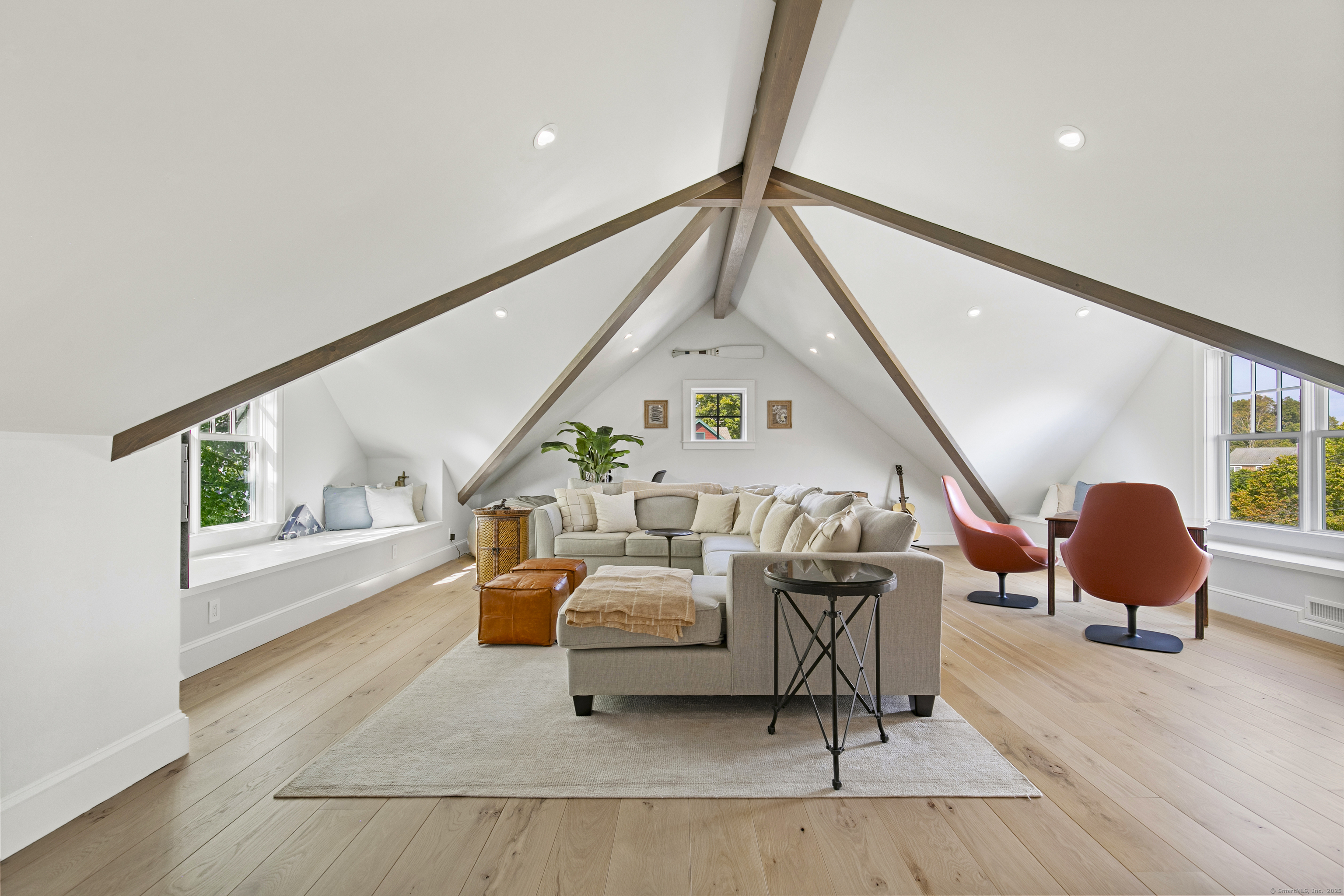 33 Thimble Farms Road Branford CT 06405