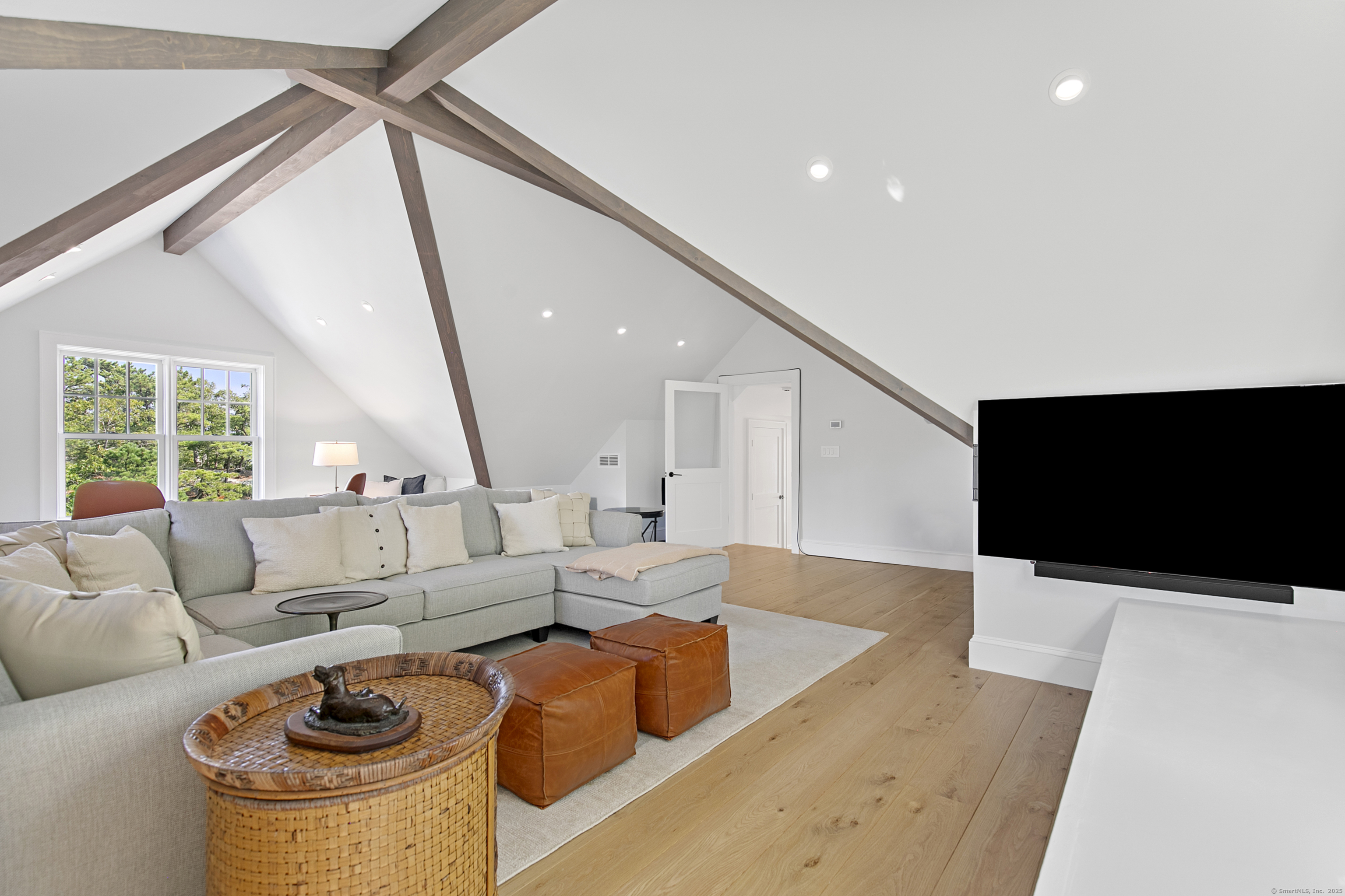 33 Thimble Farms Road Branford CT 06405