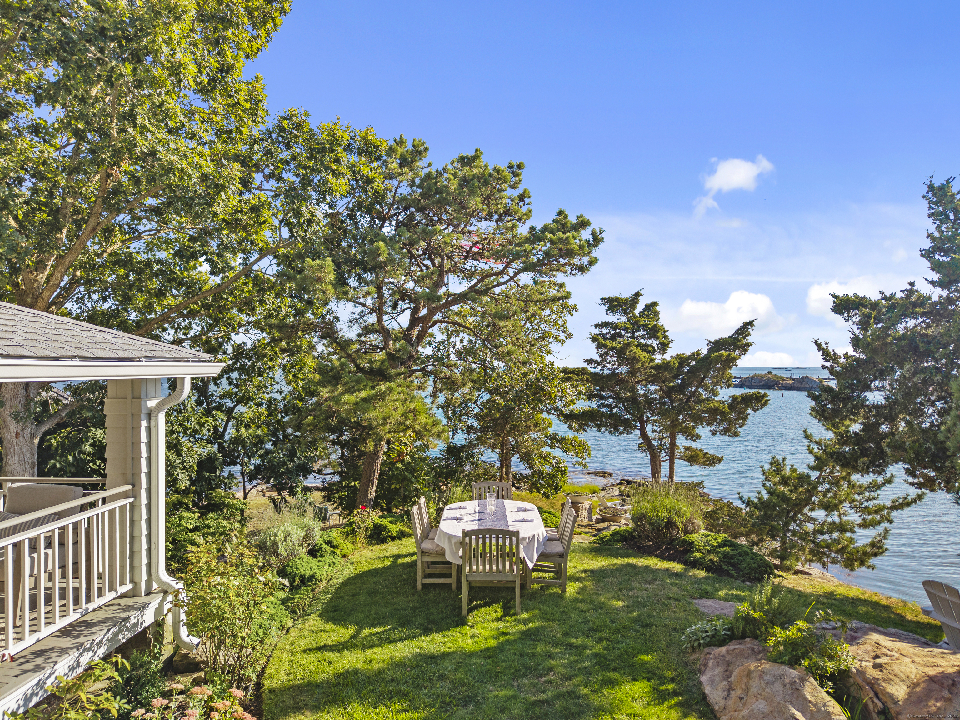 33 Thimble Farms Road Branford CT 06405