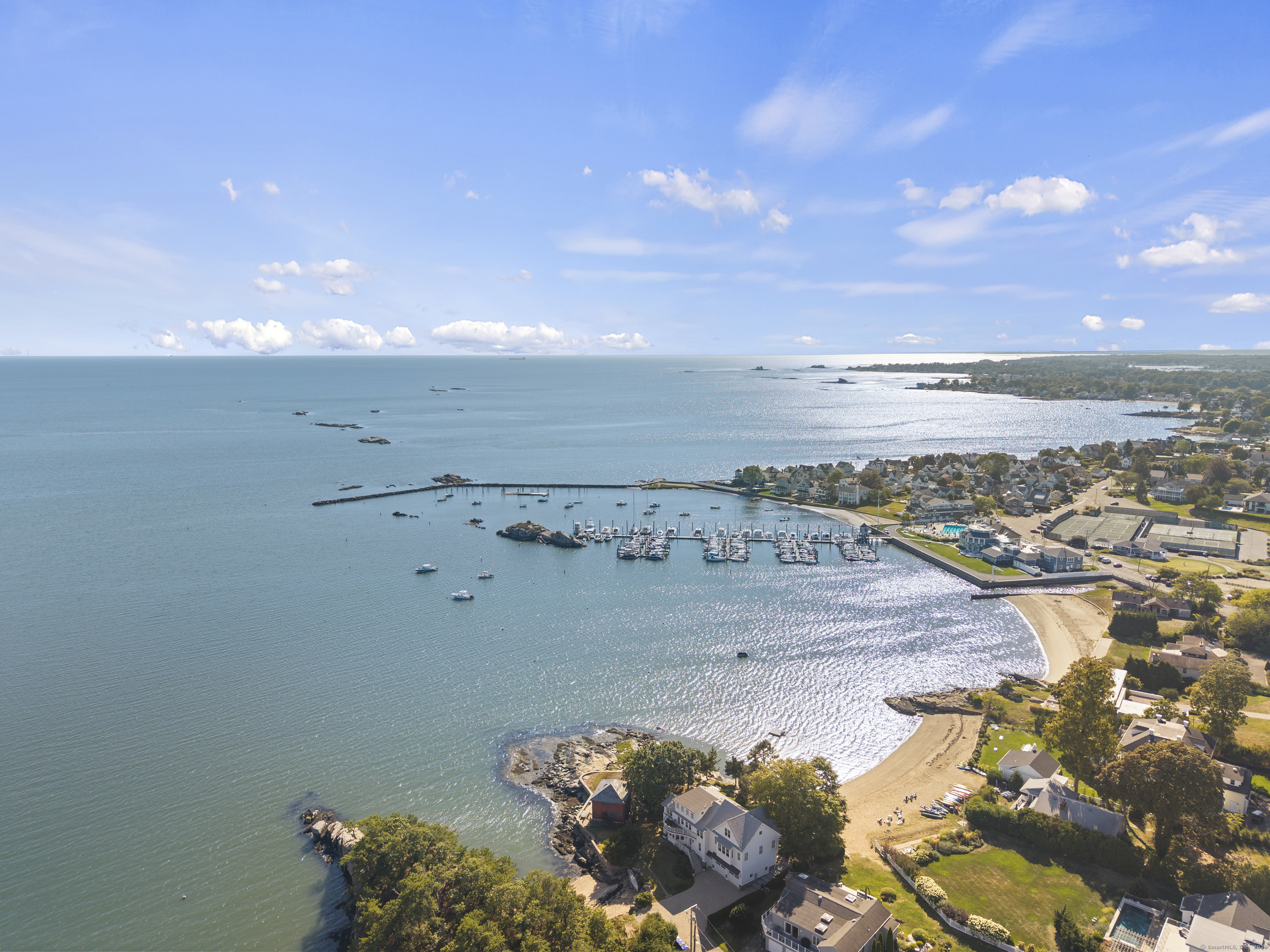 33 Thimble Farms Road Branford CT 06405