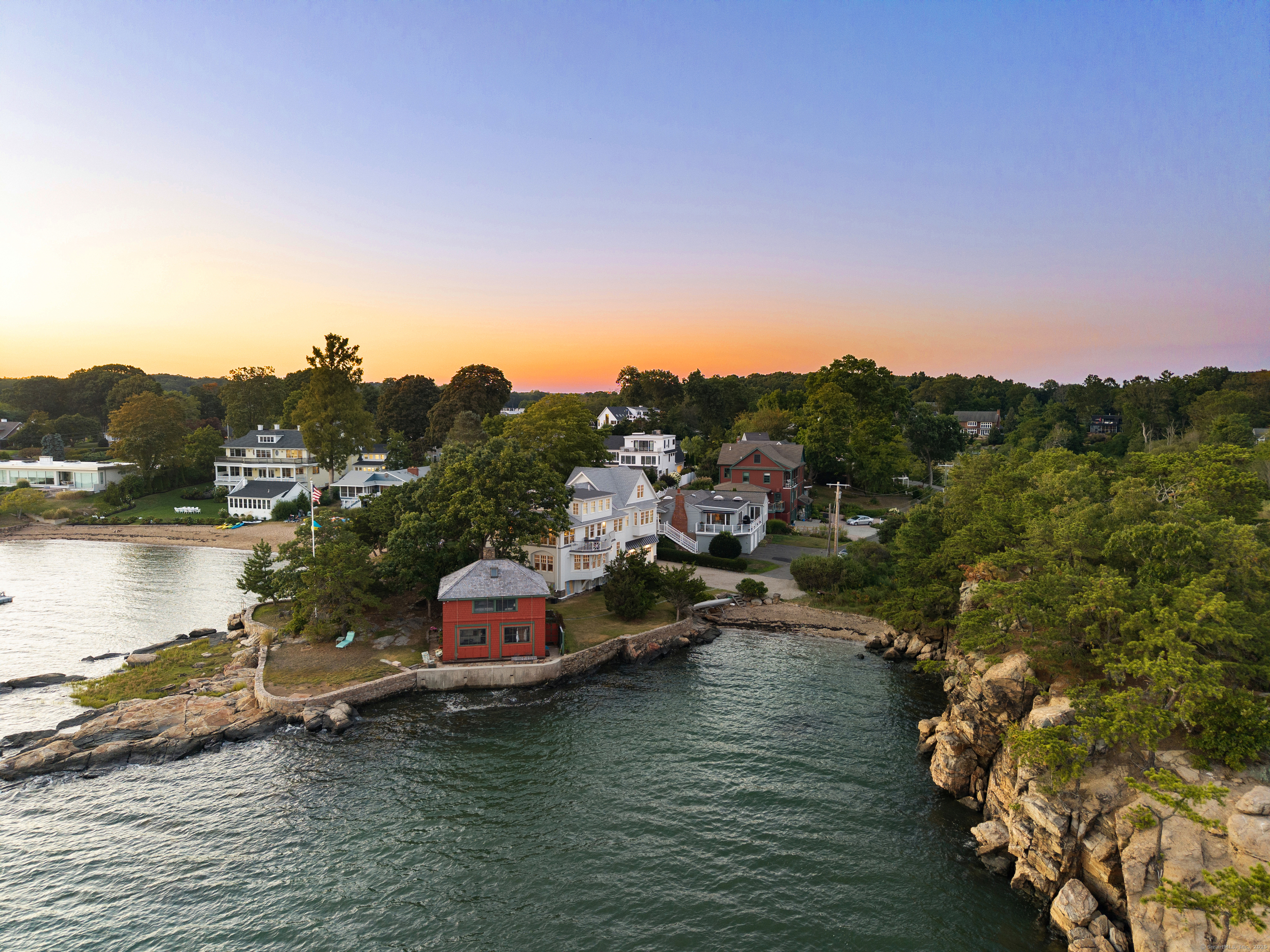 33 Thimble Farms Road Branford CT 06405