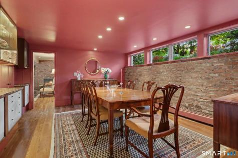 280 Brookbend Road Fairfield CT 06824