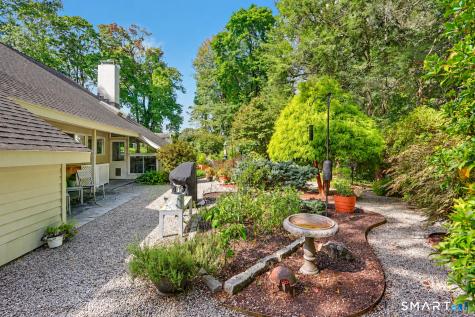 280 Brookbend Road Fairfield CT 06824