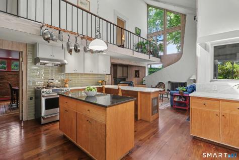 280 Brookbend Road Fairfield CT 06824