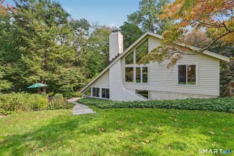 280 Brookbend Road Fairfield CT 06824