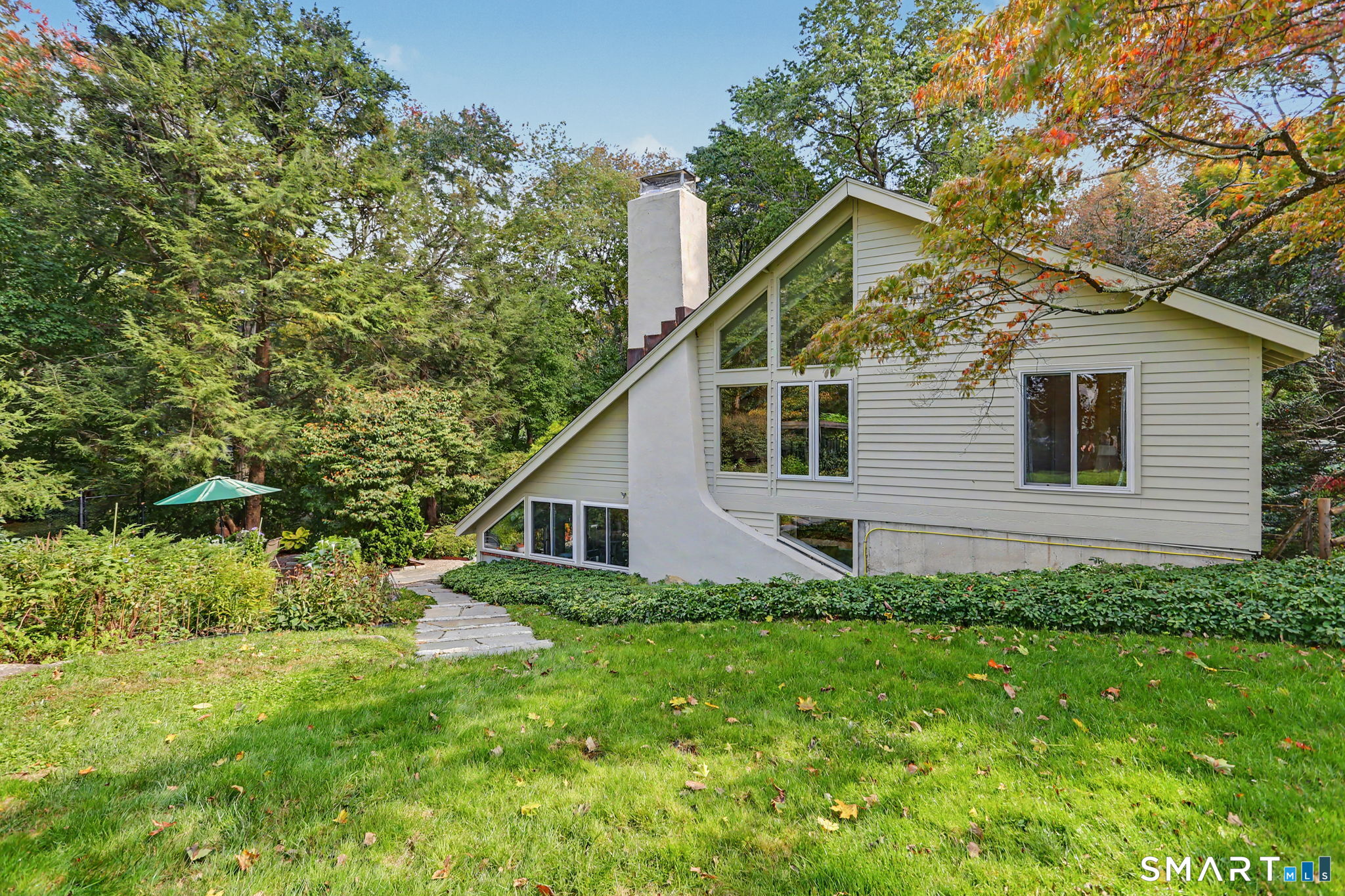 280 Brookbend Road Fairfield CT 06824