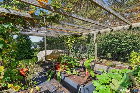 280 Brookbend Road Fairfield CT 06824