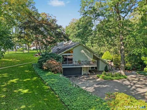 280 Brookbend Road Fairfield CT 06824
