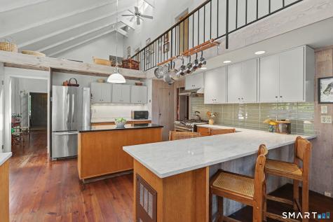 280 Brookbend Road Fairfield CT 06824