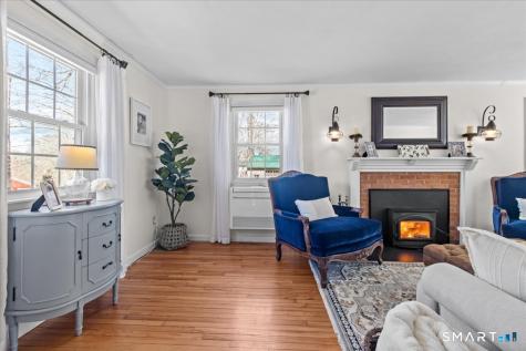 27 Brewster Drive Ledyard CT 06335