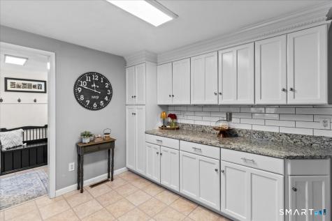27 Brewster Drive Ledyard CT 06335