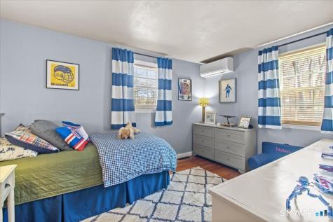 27 Brewster Drive Ledyard CT 06335