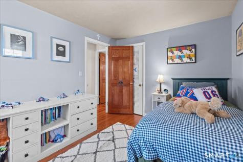 27 Brewster Drive Ledyard CT 06335