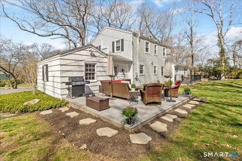27 Brewster Drive Ledyard CT 06335