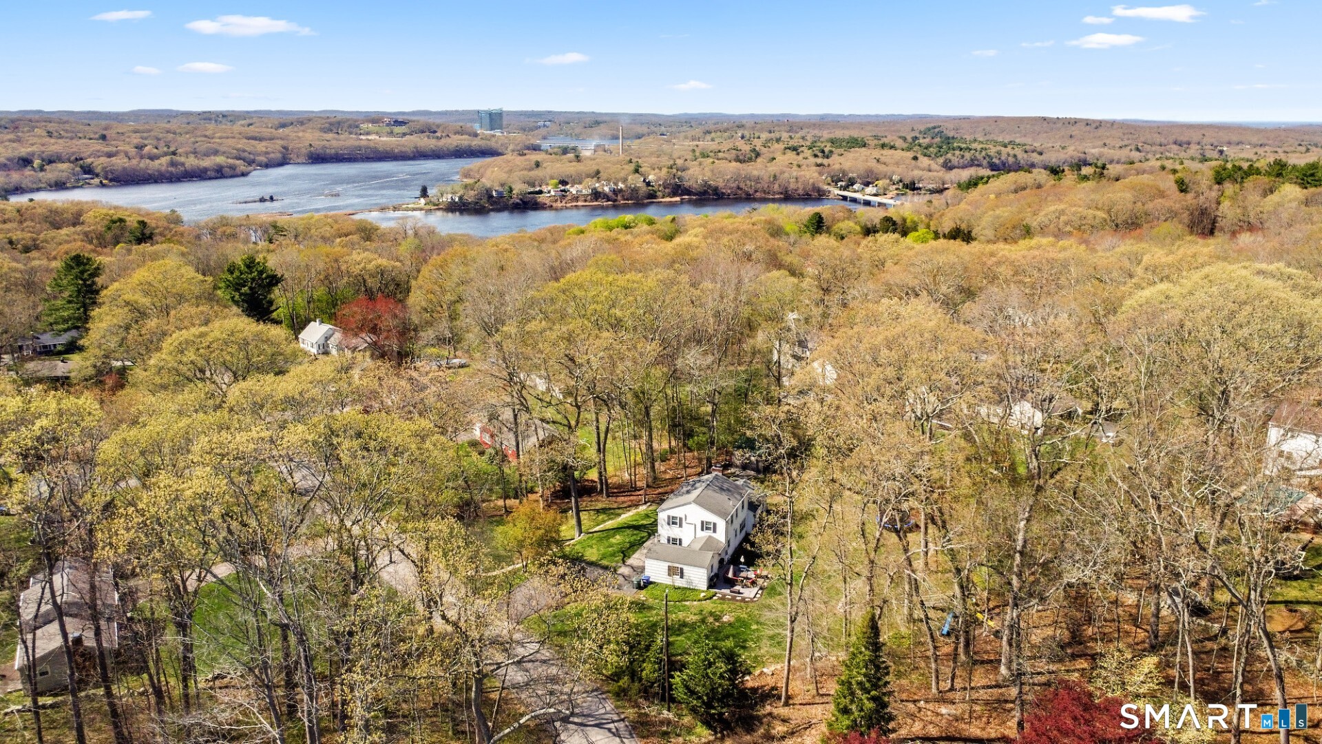 27 Brewster Drive Ledyard CT 06335