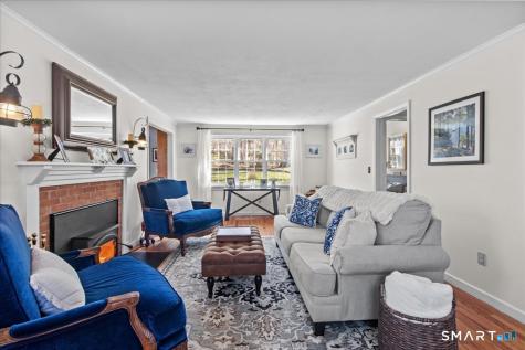 27 Brewster Drive Ledyard CT 06335