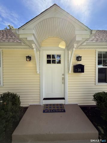 34 Winslow Drive West Haven CT 06516