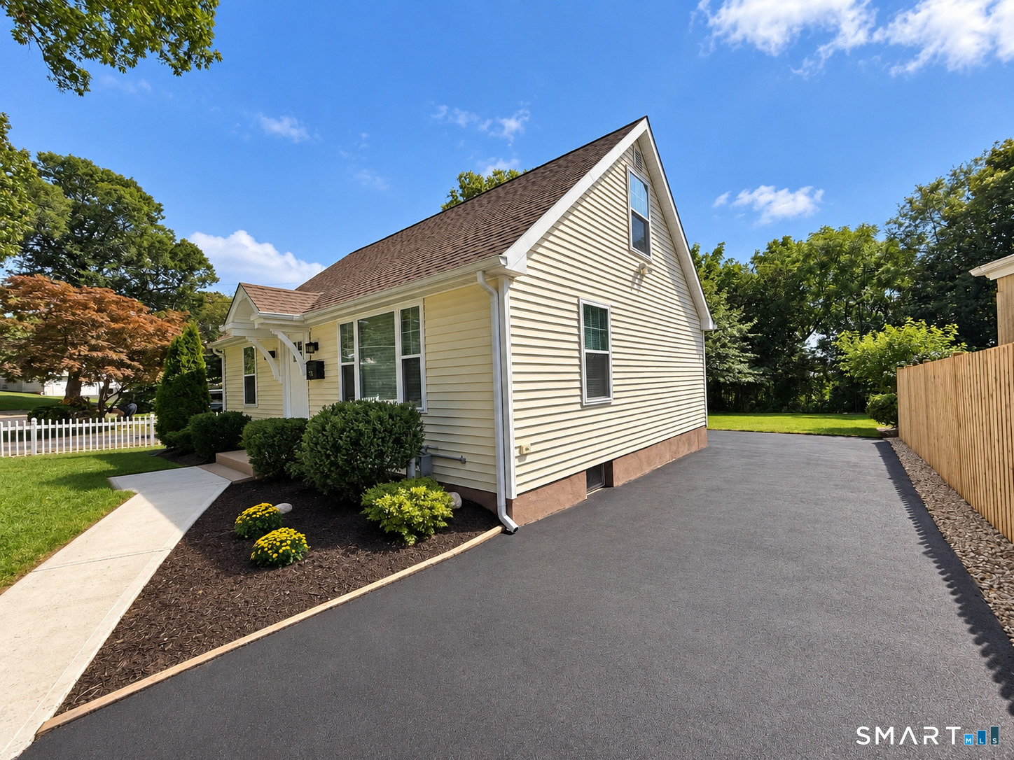34 Winslow Drive West Haven CT 06516