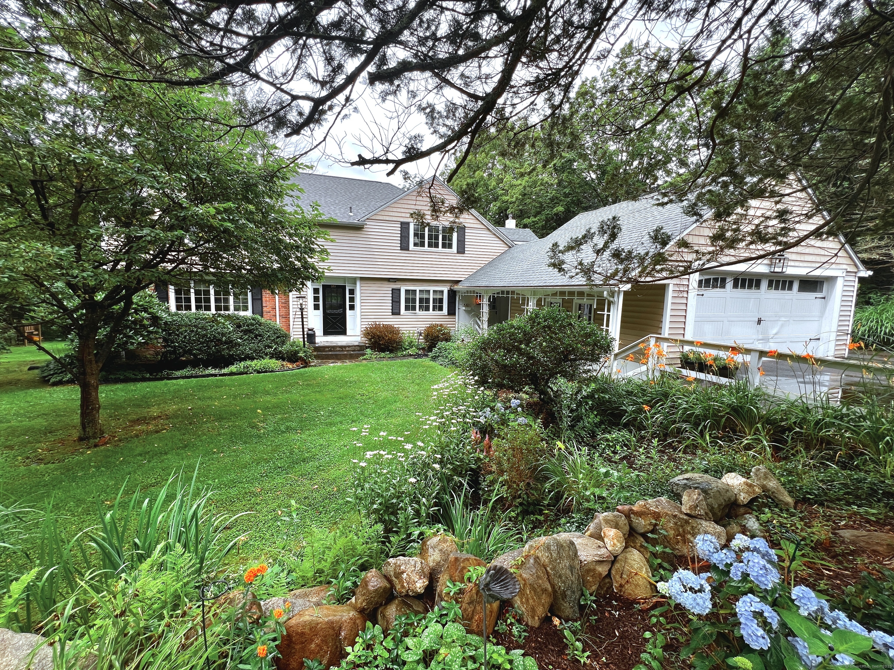 593 Northfield Road Watertown CT 06795