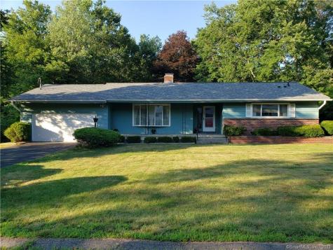334 Wedgewood Drive Naugatuck CT 06770