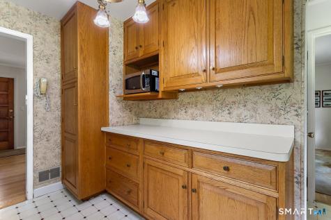 24 Crestdale Drive Danbury CT 06811