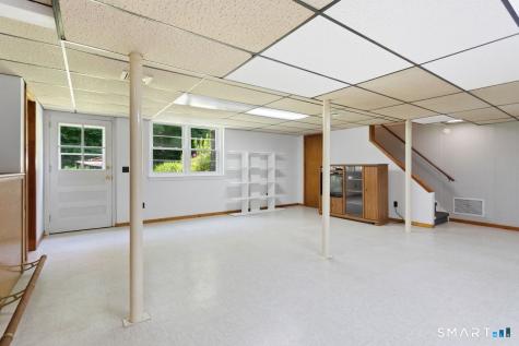 24 Crestdale Drive Danbury CT 06811