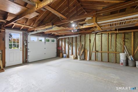 24 Crestdale Drive Danbury CT 06811