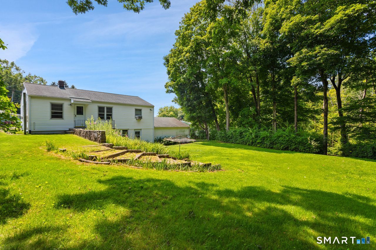 24 Crestdale Drive Danbury CT 06811