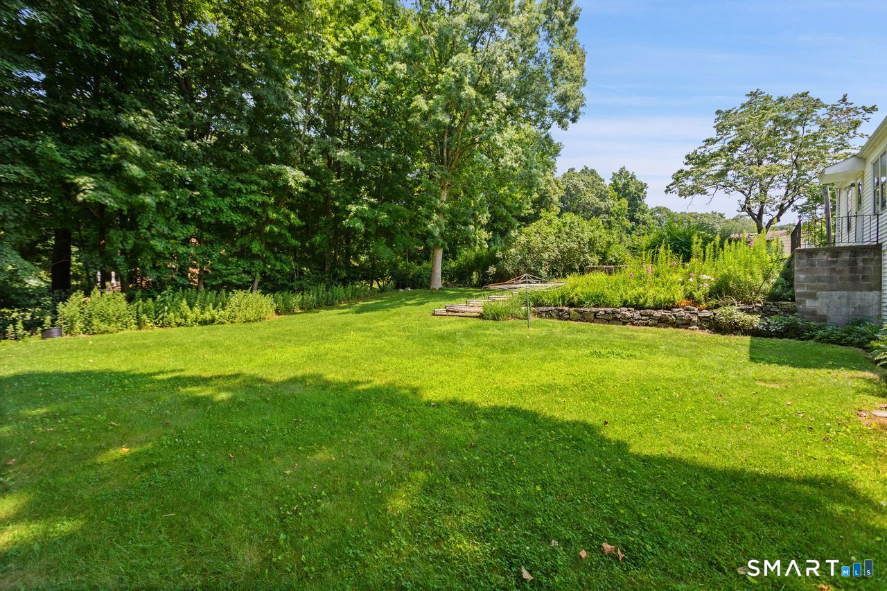 24 Crestdale Drive Danbury CT 06811