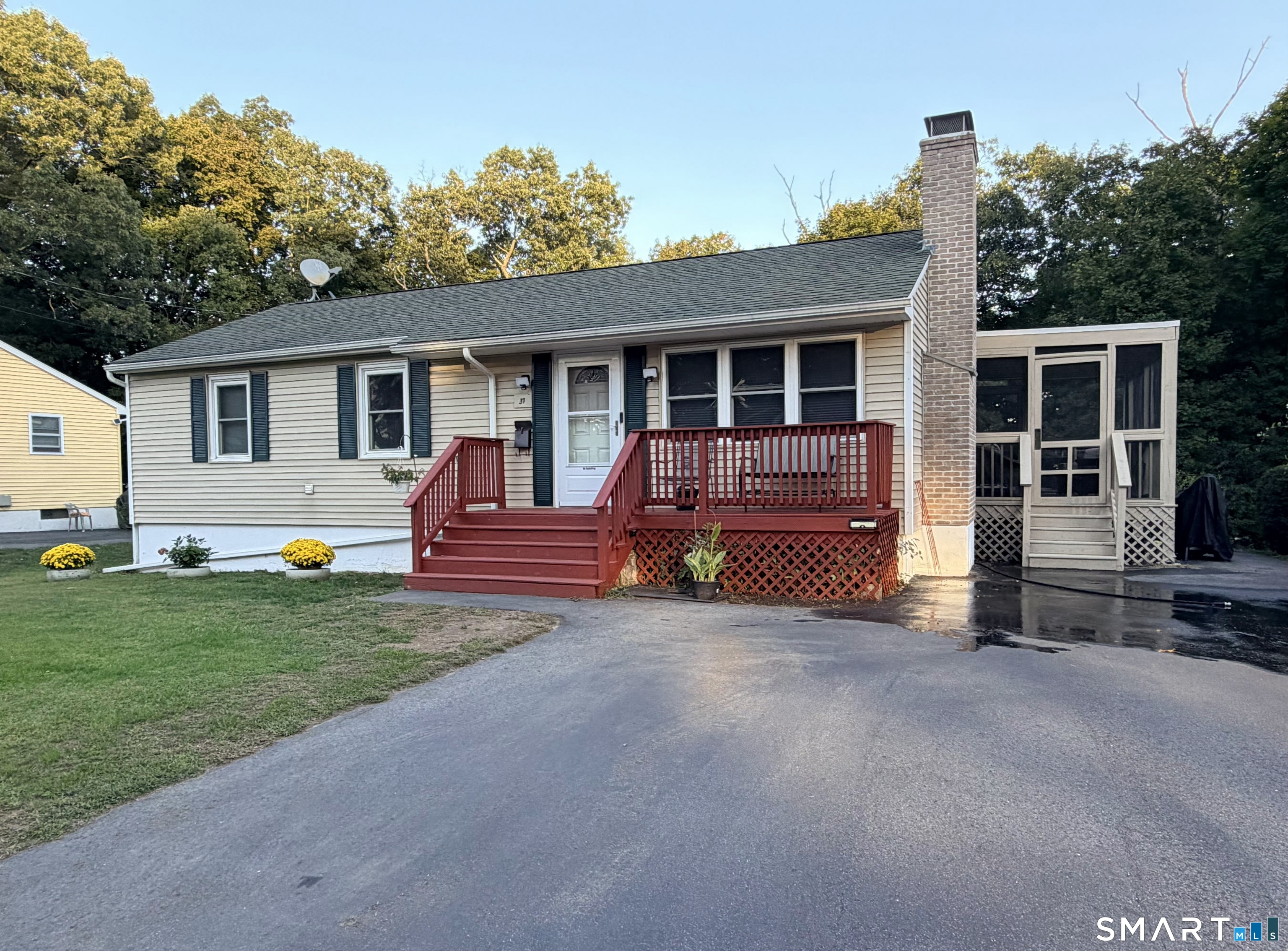 37 Mcdermott Avenue Windham CT 06226