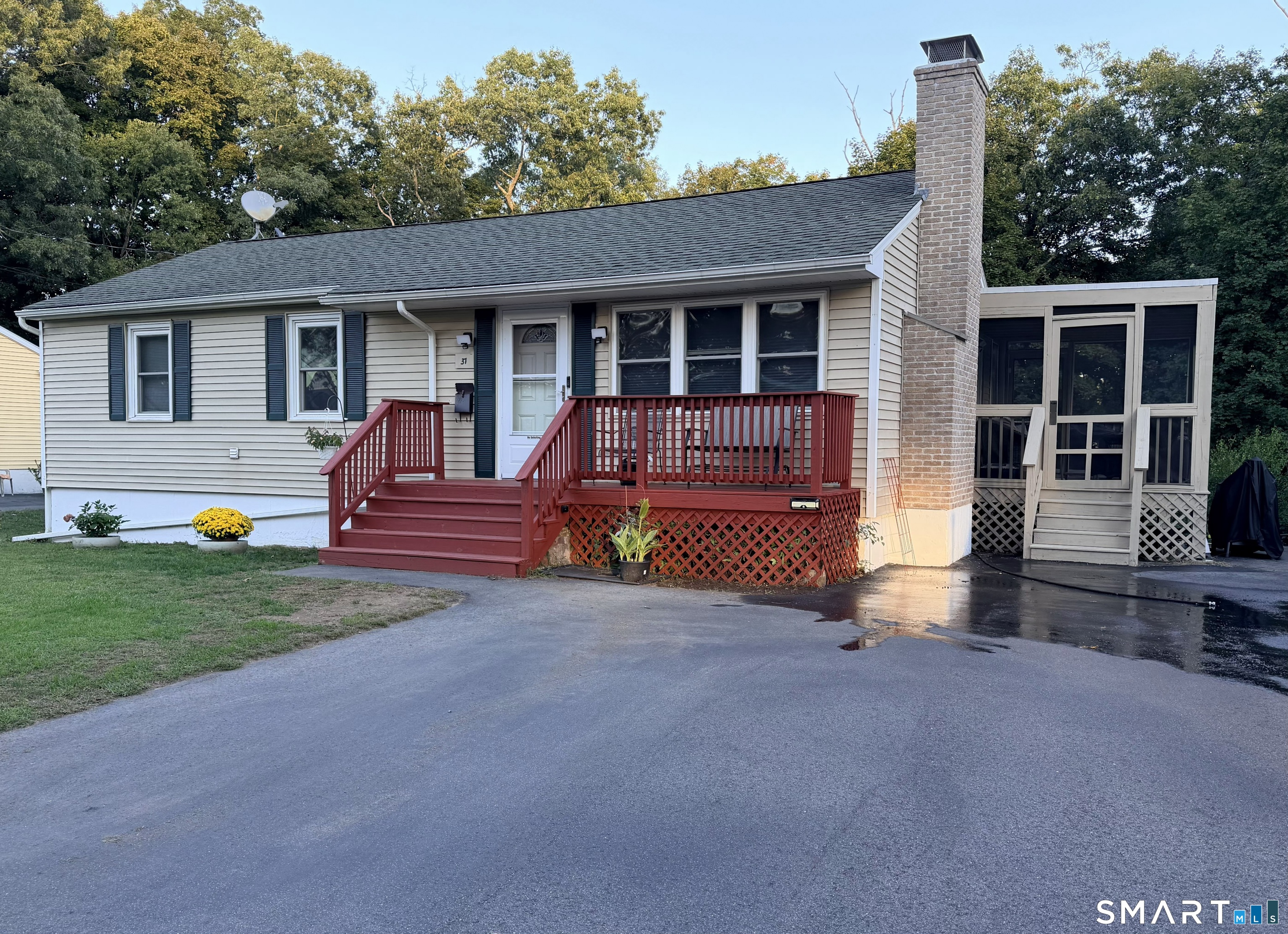 37 Mcdermott Avenue Windham CT 06226