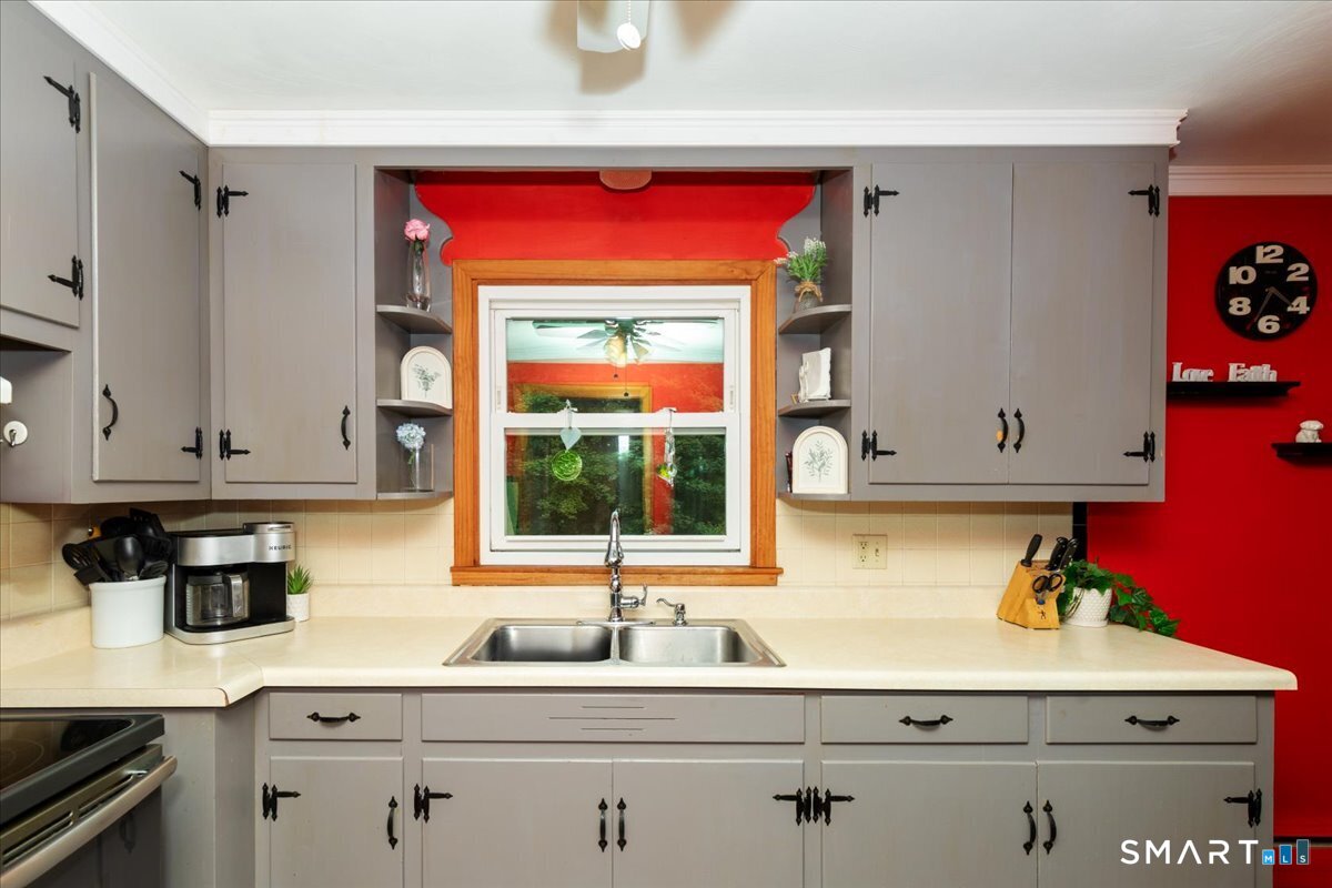 37 Mcdermott Avenue Windham CT 06226