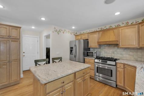 21 Stonewall Road Salem CT 06420