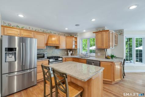 21 Stonewall Road Salem CT 06420