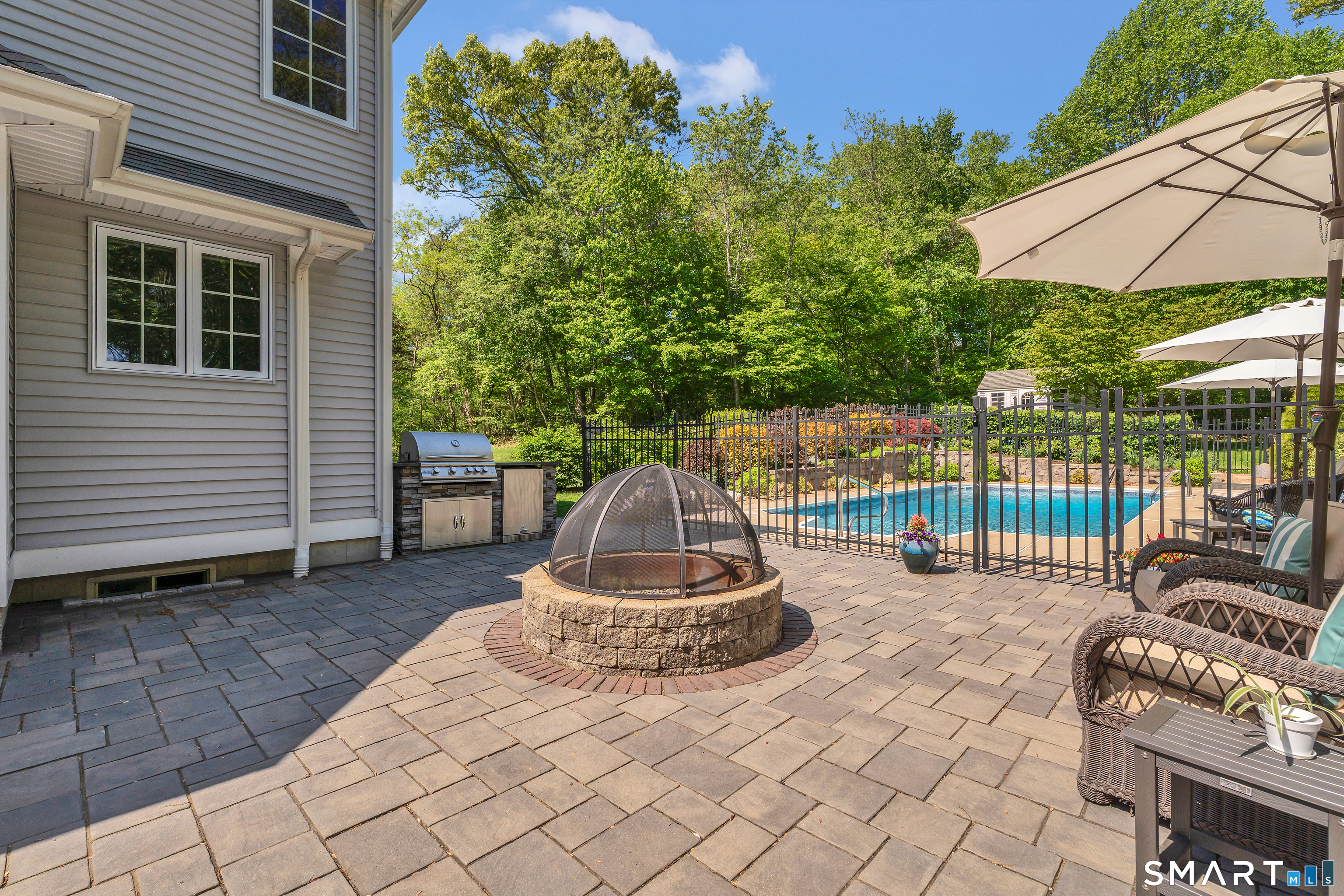 21 Stonewall Road Salem CT 06420