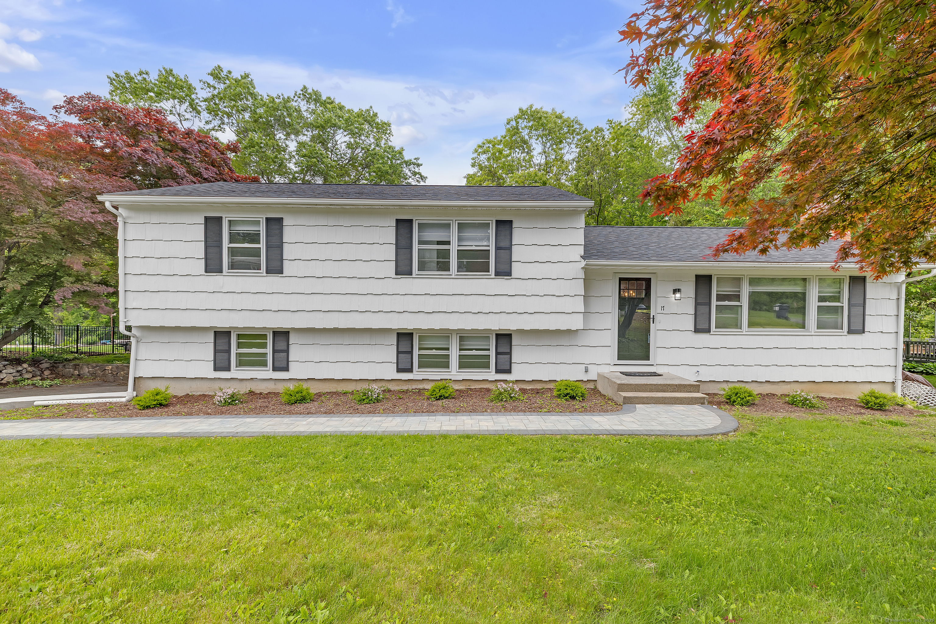 17 Ridgedale Road Bethel CT 06801