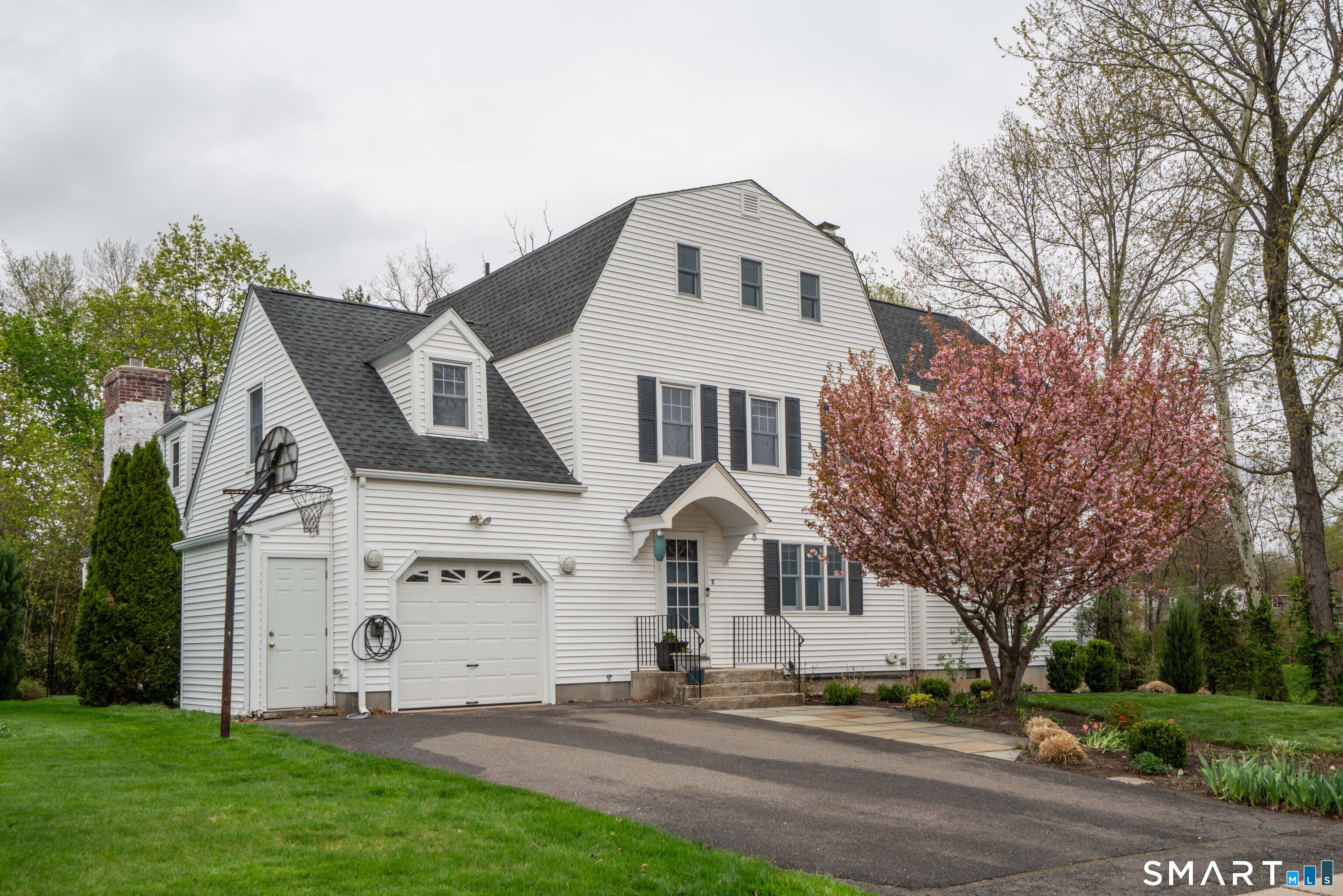 2 Linbrook Road West Hartford CT 06107