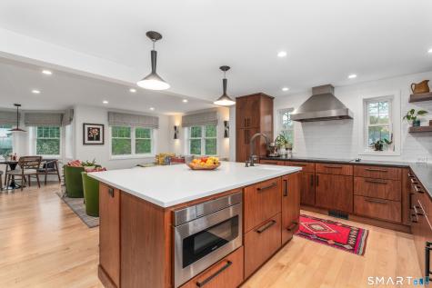 2 Linbrook Road West Hartford CT 06107