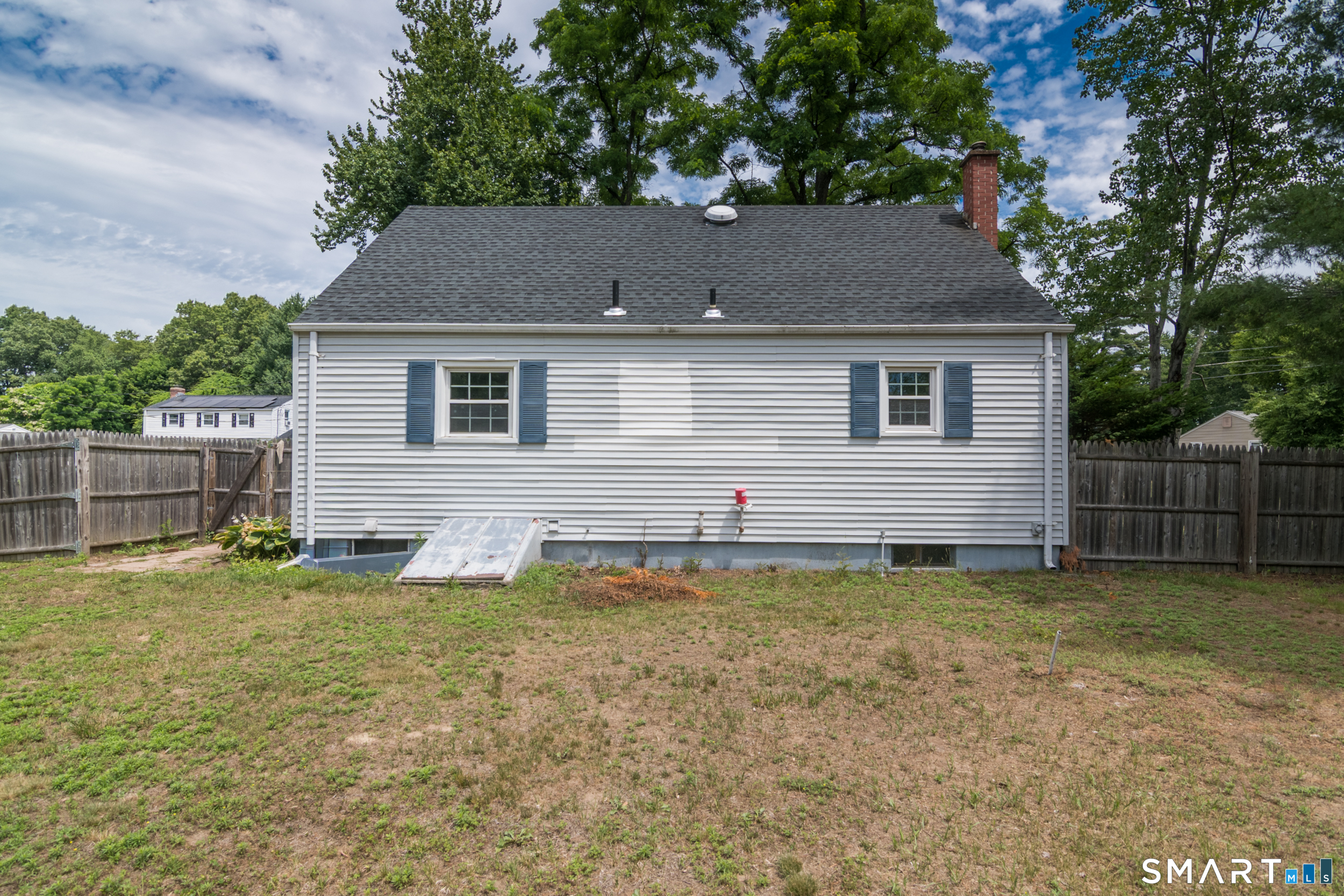 57 Indian Run Enfield CT 06082
