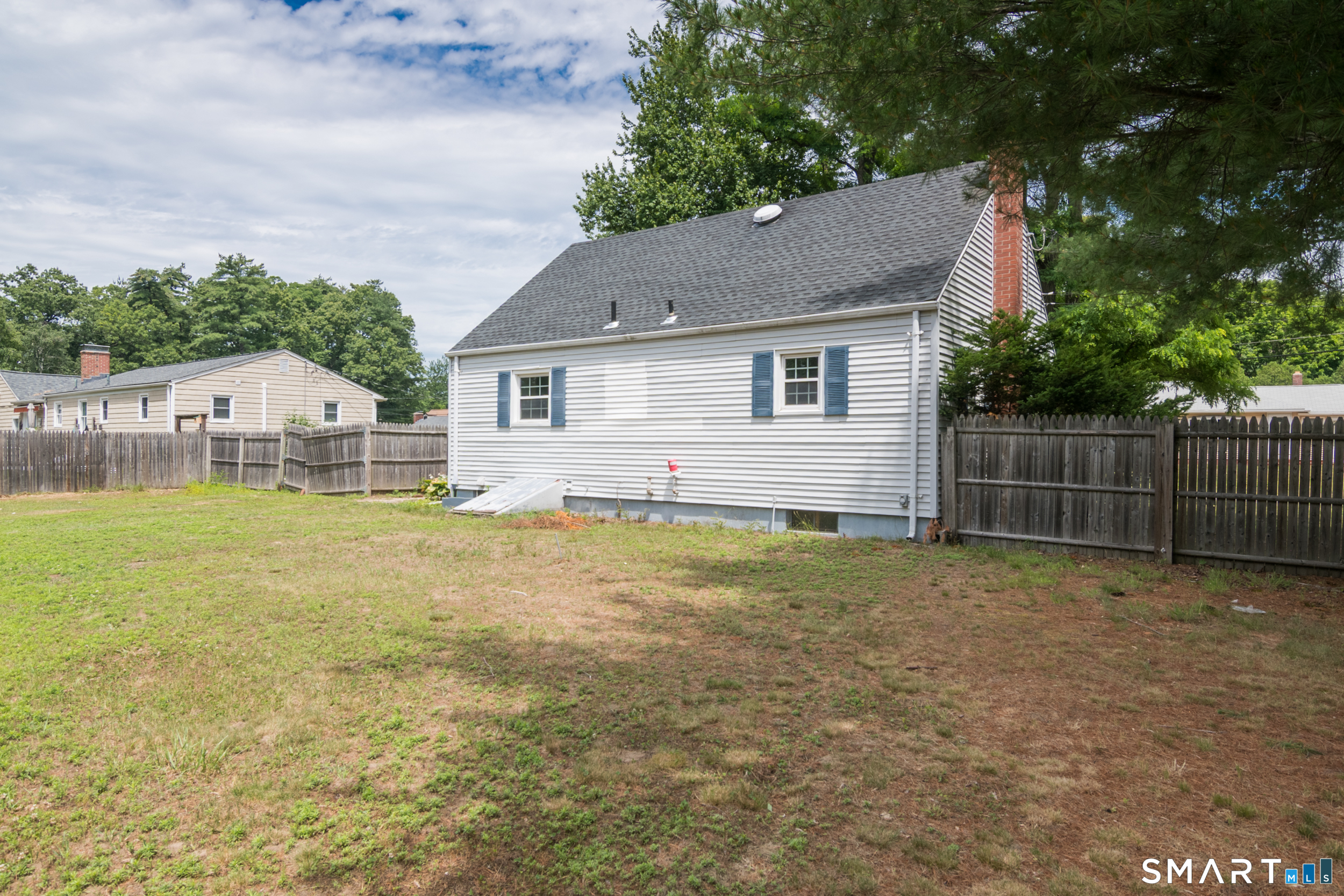 57 Indian Run Enfield CT 06082