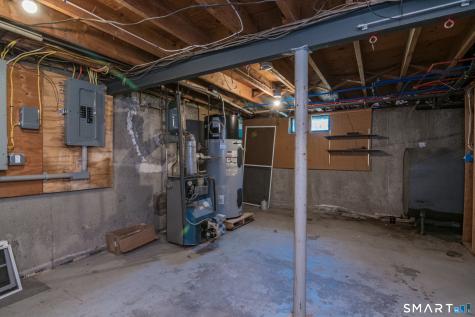 57 Indian Run Enfield CT 06082