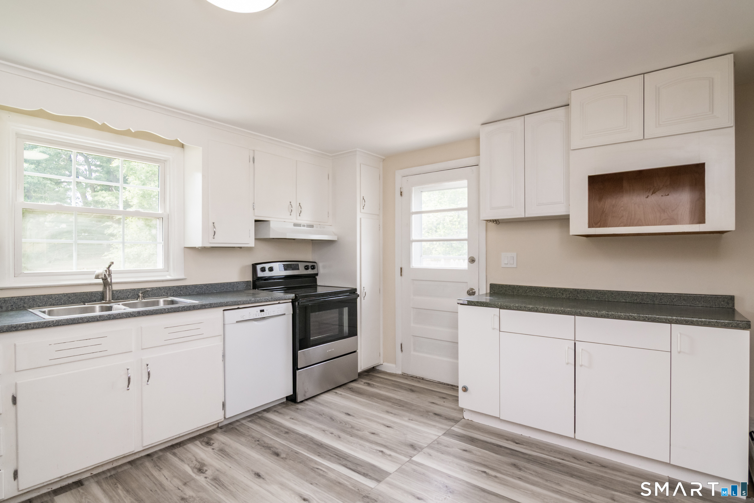 57 Indian Run Enfield CT 06082
