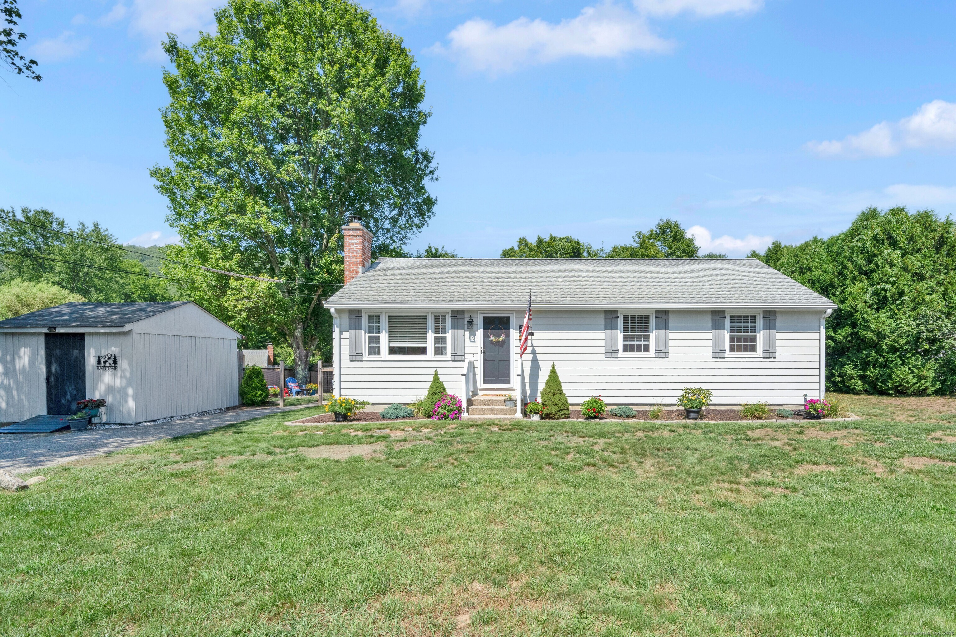 9 Kellogg Road New Hartford CT 06057