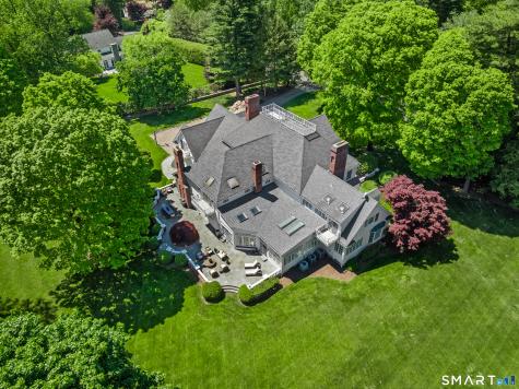 111 Golden Pond Lane Fairfield CT 06824