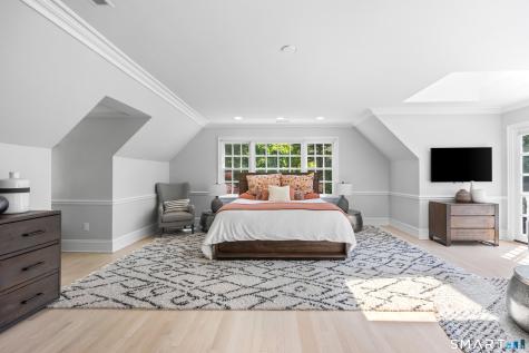 111 Golden Pond Lane Fairfield CT 06824