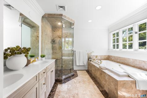 111 Golden Pond Lane Fairfield CT 06824