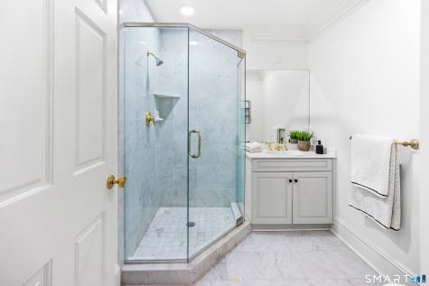 111 Golden Pond Lane Fairfield CT 06824